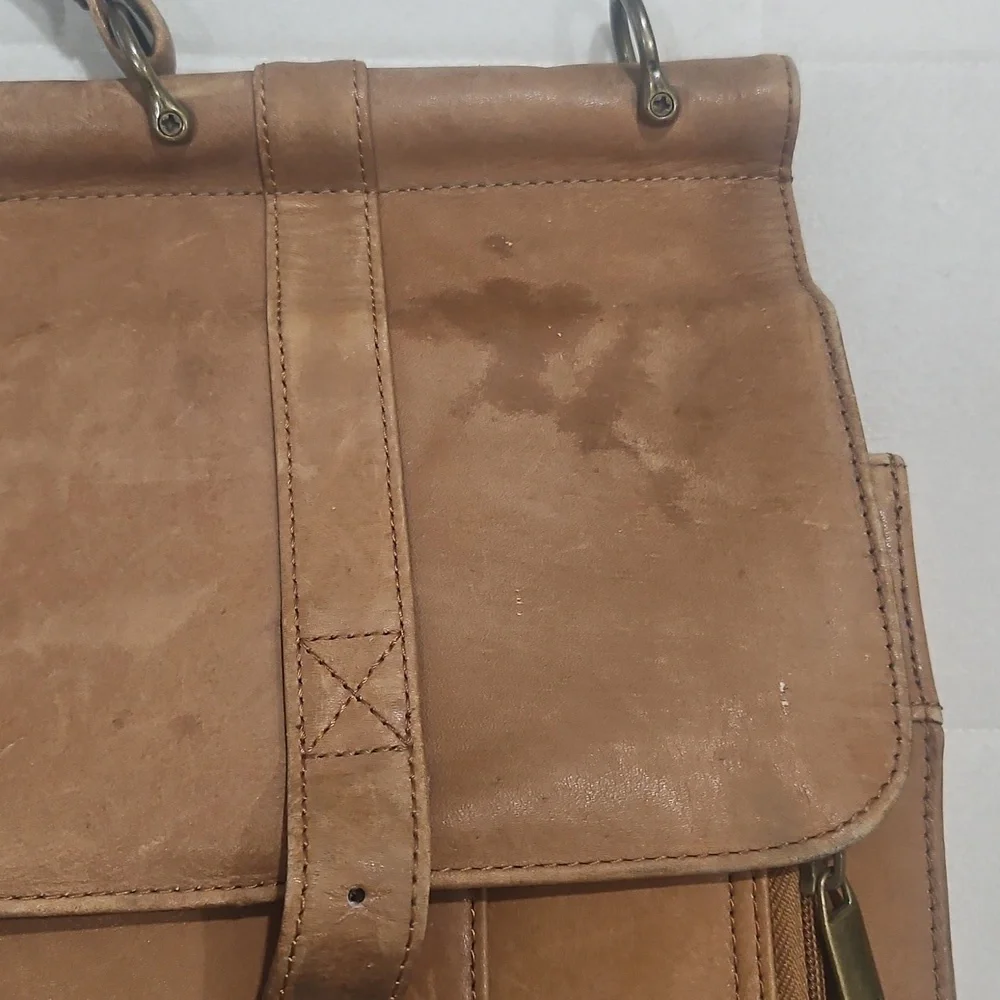 VINT. LIGHT BROWN LEATHER WILSON PELLE STUDIO BRIEFCASE